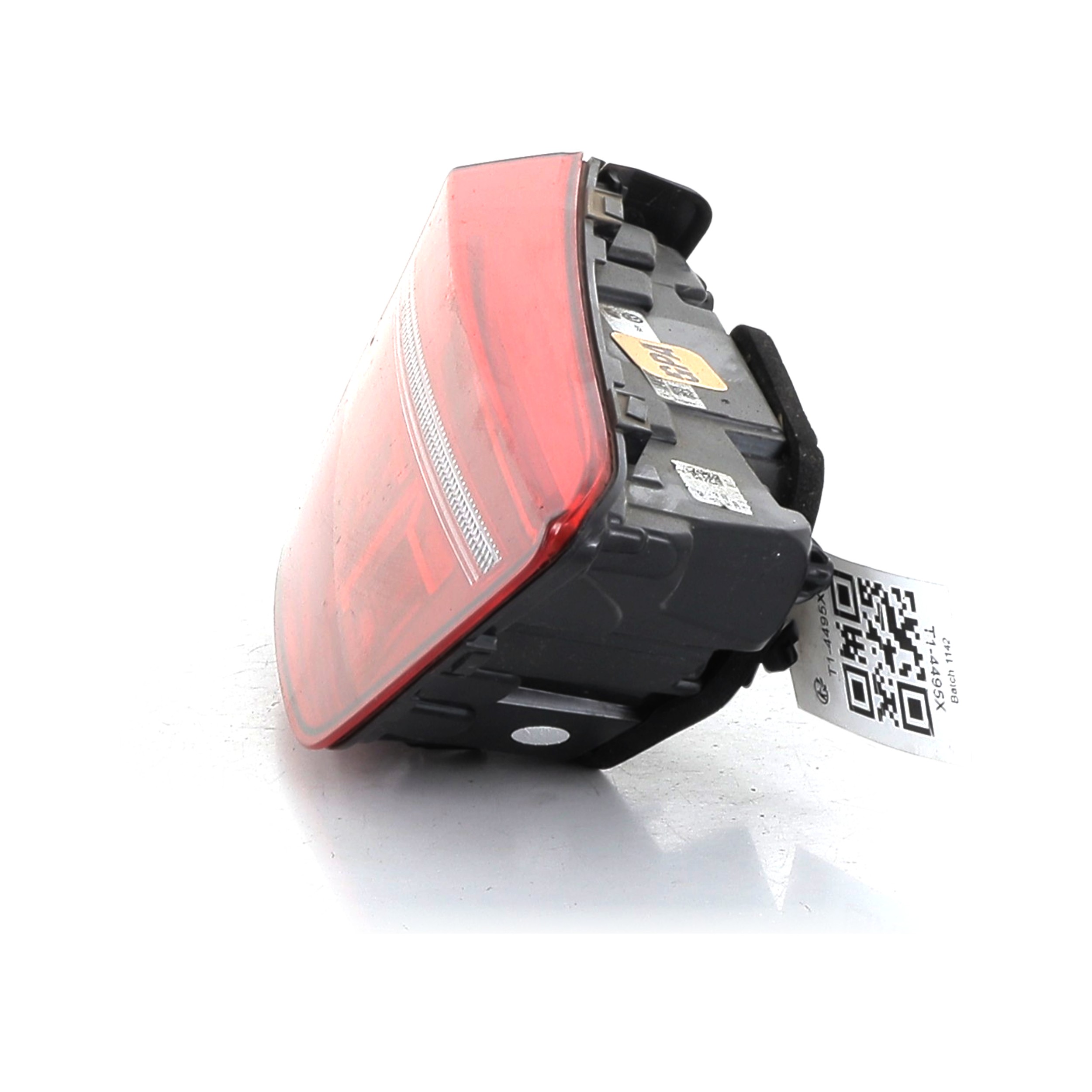 Feu de hayon gauche 5NA945307K - VOLKSWAGEN TIGUAN 2 PH.2 1.4 EHYB - T1-4495X T1-4495X [reference_2303927] 2