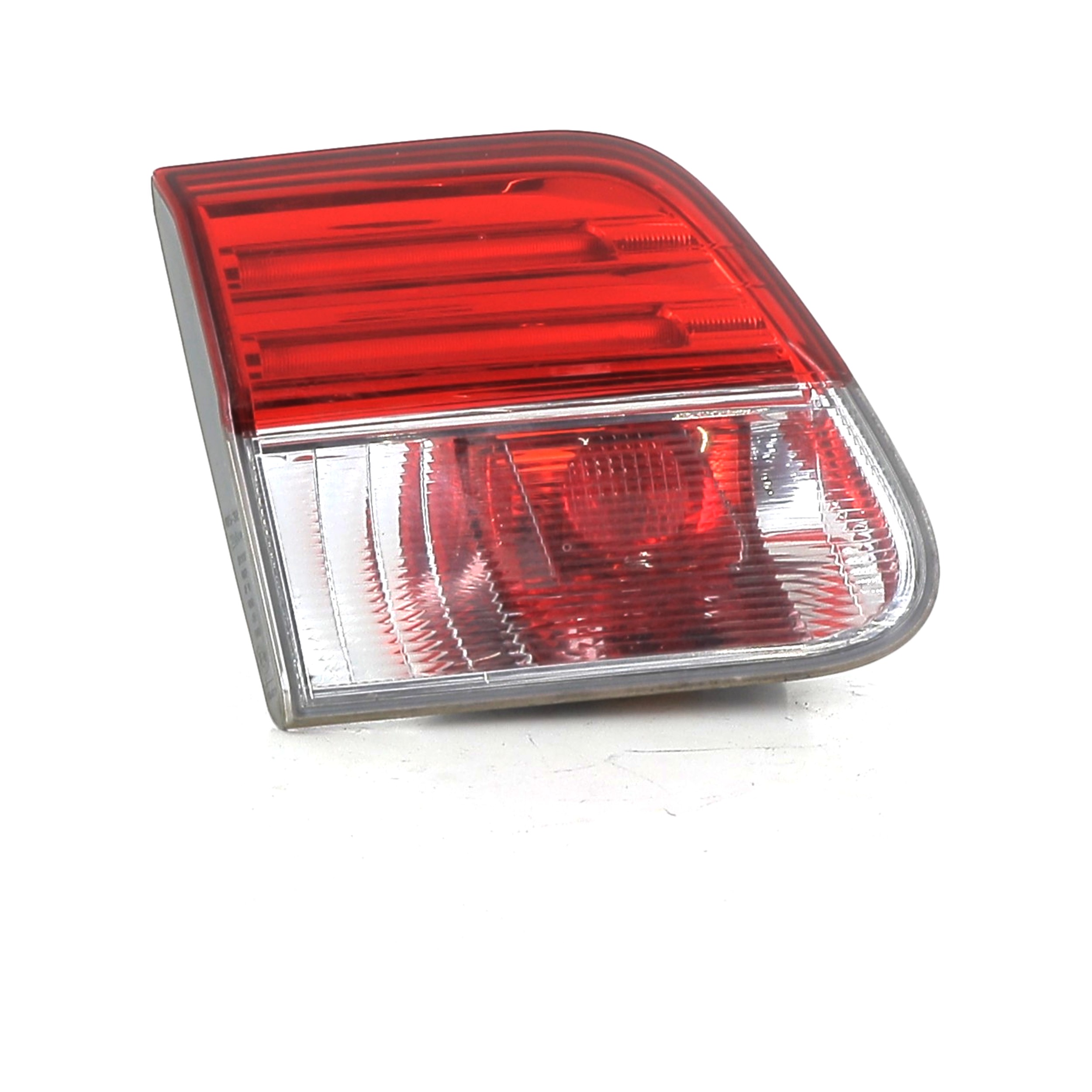 Feu de hayon gauche 8159005140 - TOYOTA AVENSIS 3 PH.2 2.0 D4D - U0-1729Y U0-1729Y