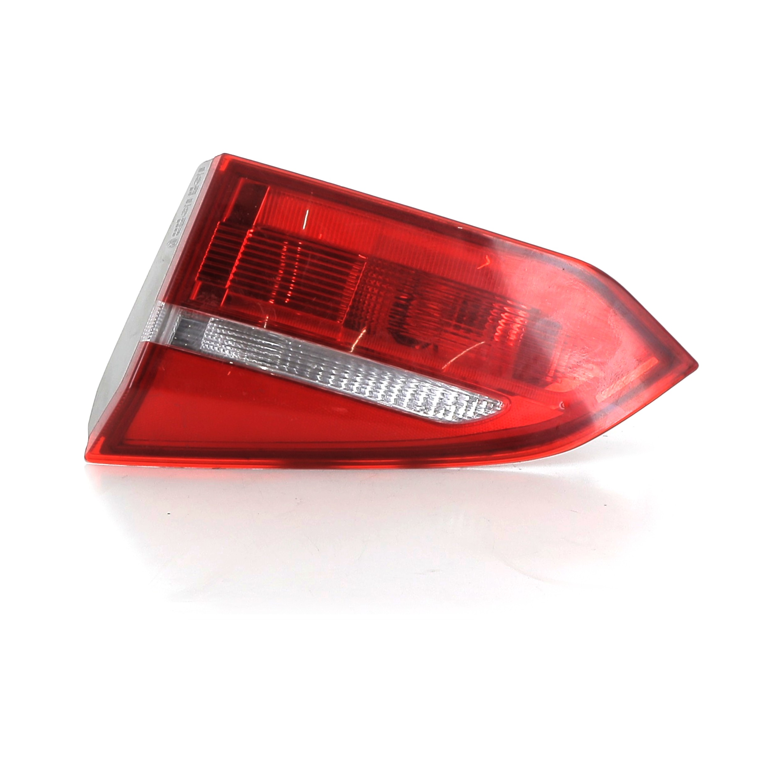 Feu de hayon droit 1868297 - FORD FOCUS 3 PH.2 1.5 TDCI - U0-3757T U0-3757T