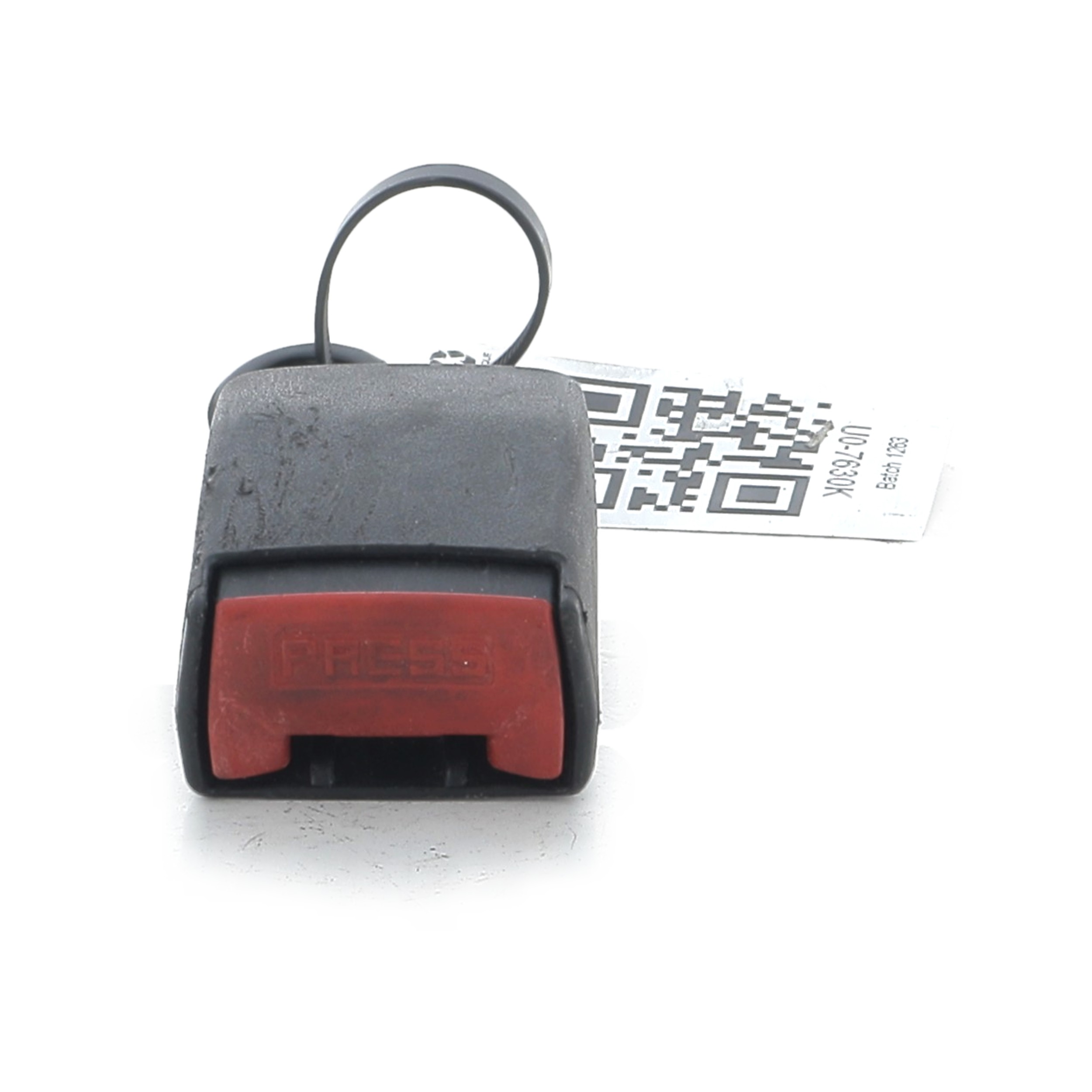 Attache ceinture avant droit PEUGEOT 205 PH.2 U0-7630K U0-7630K