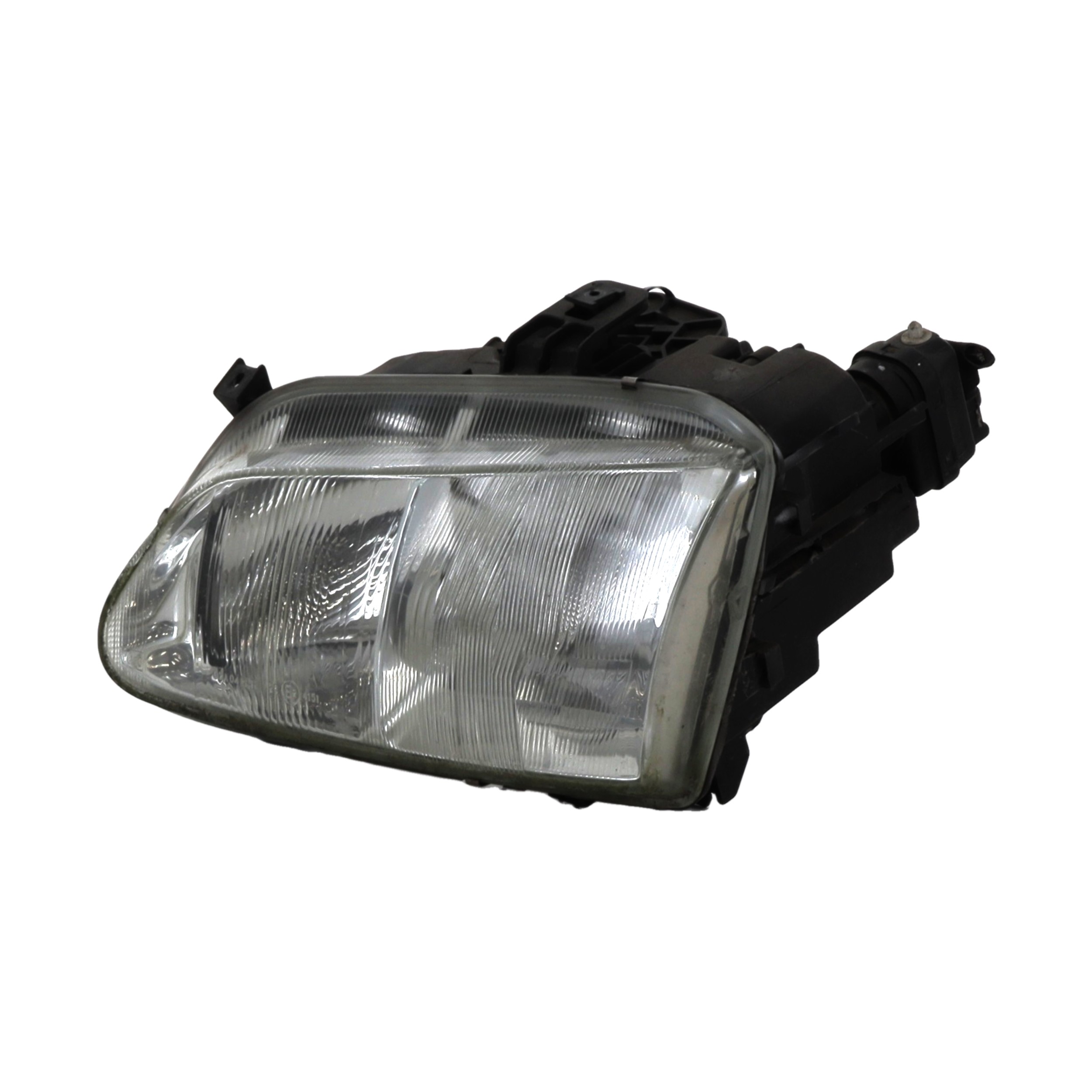 Phare gauche réf. 7701040687 RENAULT MEGANE 1 PH.1 U1-0066L U1-0066L