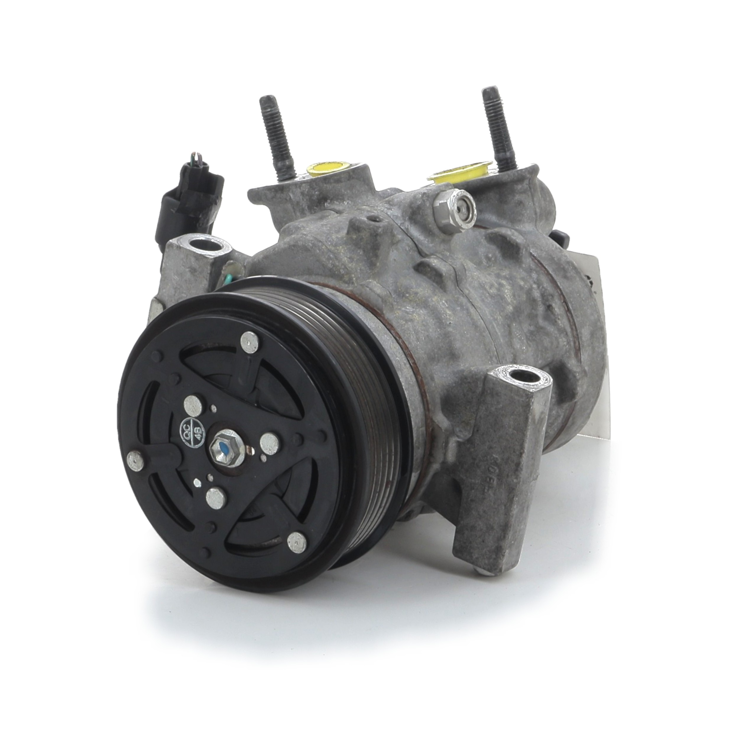 Compresseur de climatisation FORD TRANSIT COURIER PH.2 -NS1K_TYPE réf. 2451790 V0-4528H V0-4528H