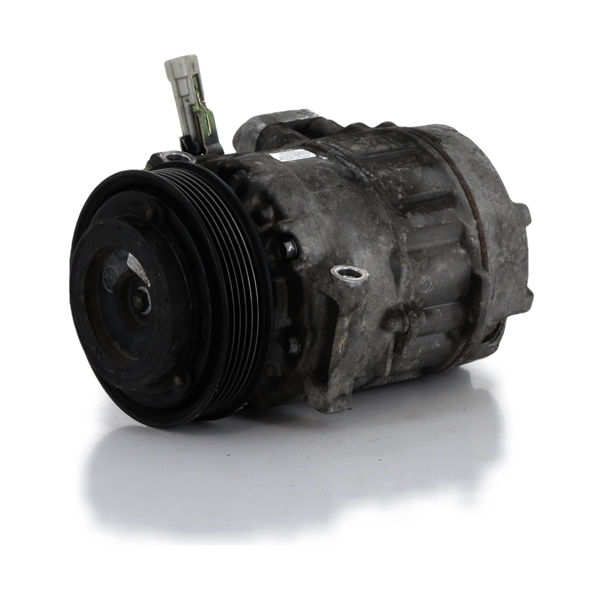 Compresseur de climatisation RENAULT VEL SATIS PH.1 3.0 DCI réf. 7701474008 V0-5004K V0-5004K