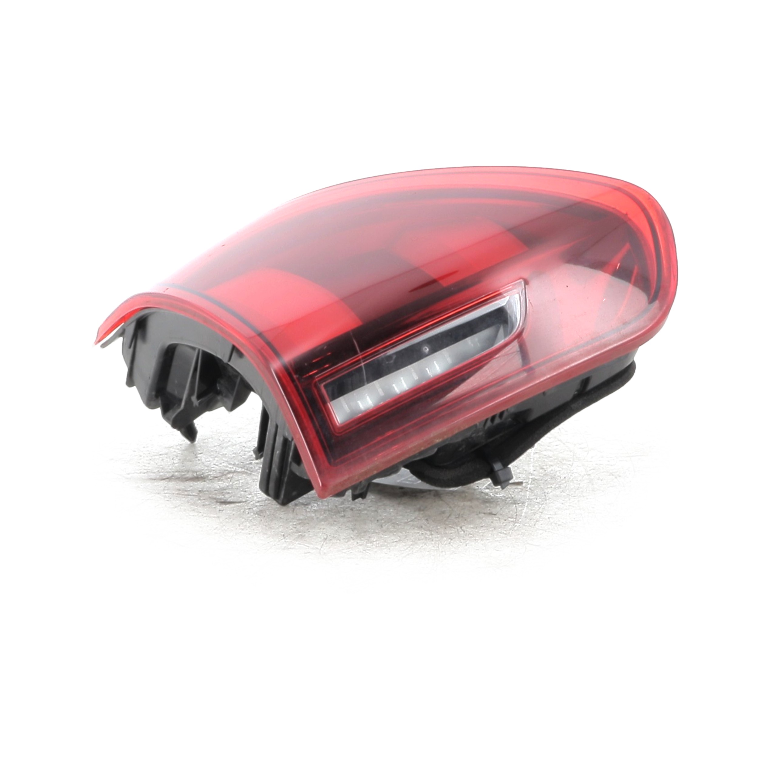 Feu de hayon gauche 9814758480 - PEUGEOT 2008 1 PH.2 - V0-6829C V0-6829C