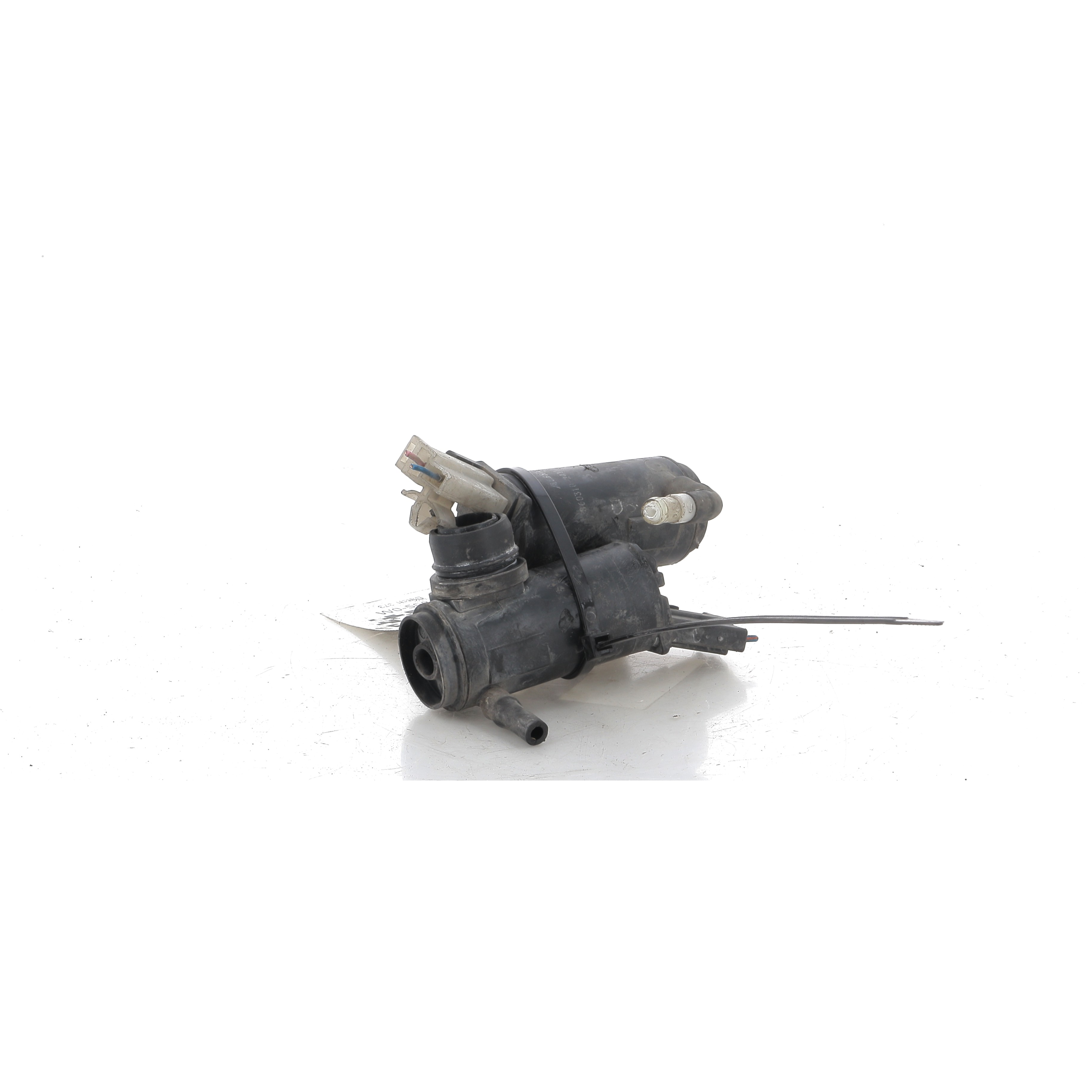 Pompe de lave glace B25D67482A - MAZDA 323 6 1.6 - W0-5935R W0-5935R