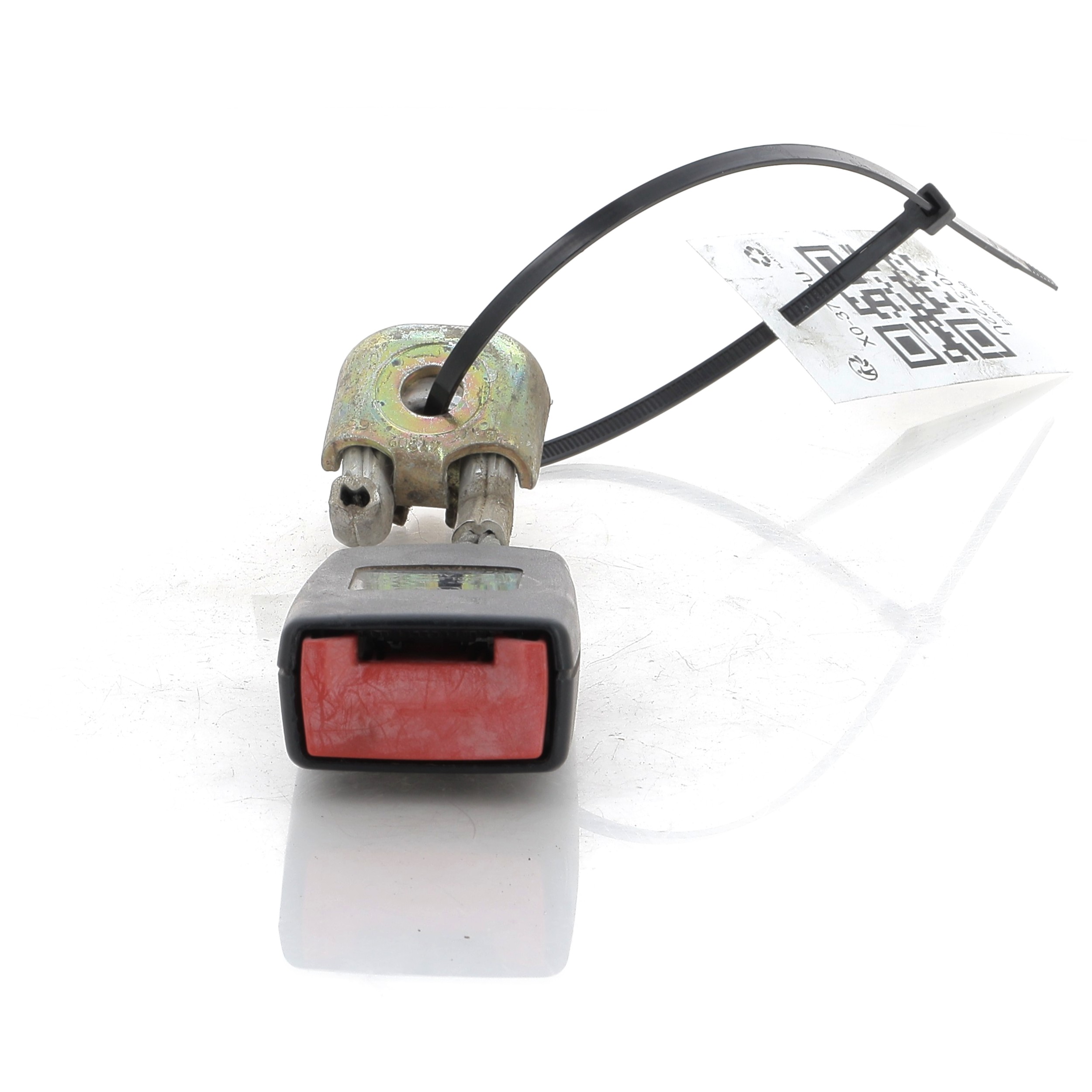 Attache ceinture arrière droit AUDI A4 2 PH.2 X0-3722U X0-3722U