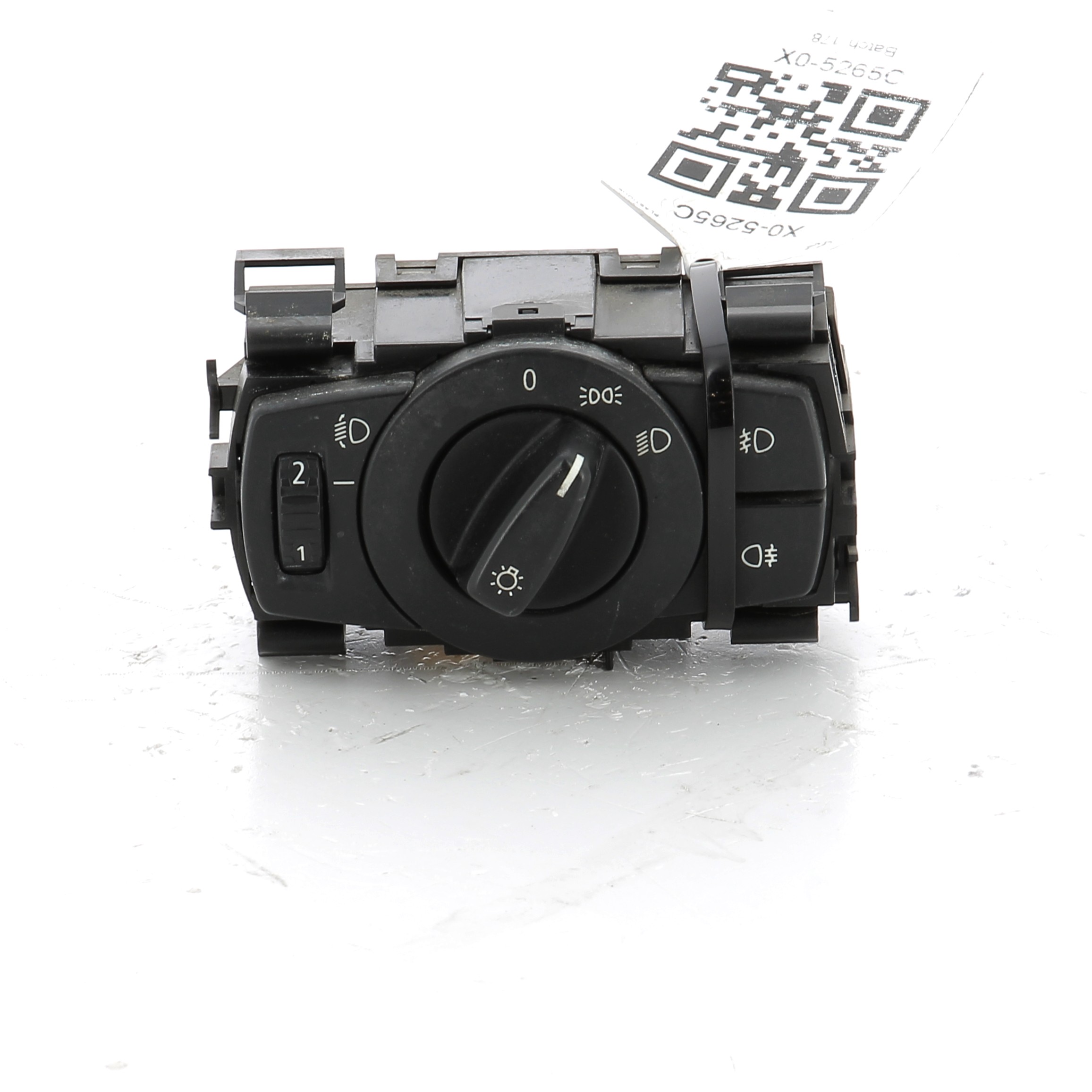 Interrupteur d'éclairage 61316932792 - BMW SERIE 3 5 PH.1 2.0 D - X0-5265C X0-5265C