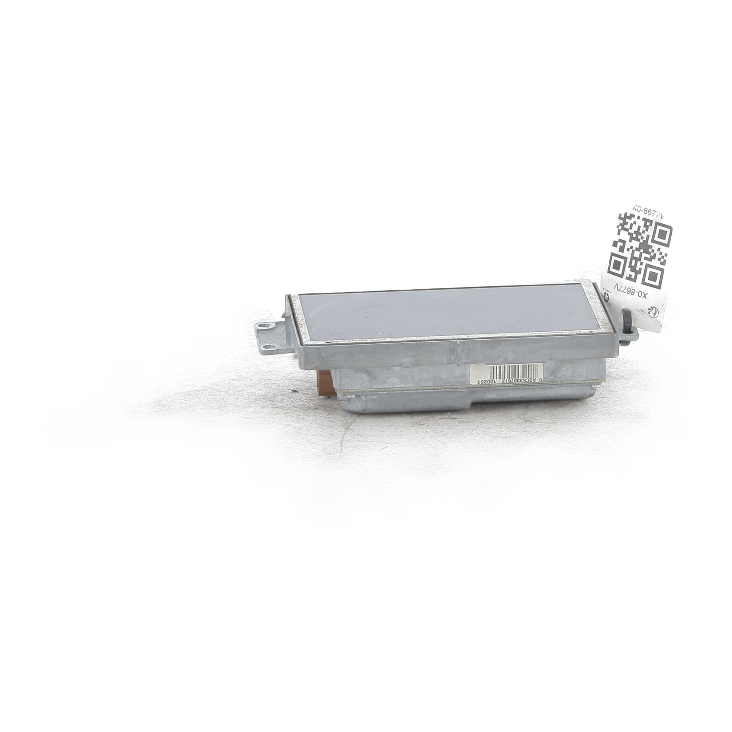X0-8677V