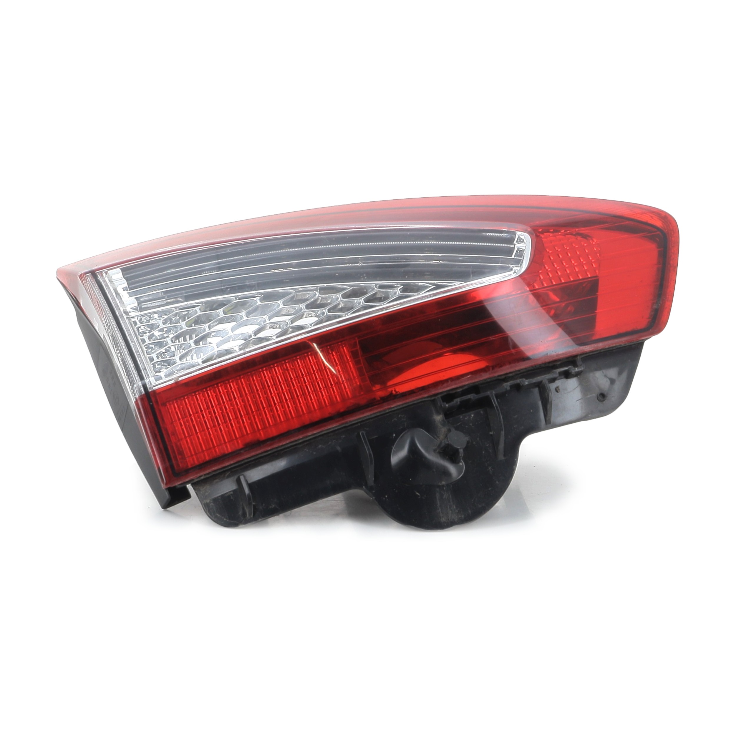 Feu de hayon gauche 1764010 - FORD MONDEO 3 PH.2 2.0 SCTI - X0-8702M X0-8702M