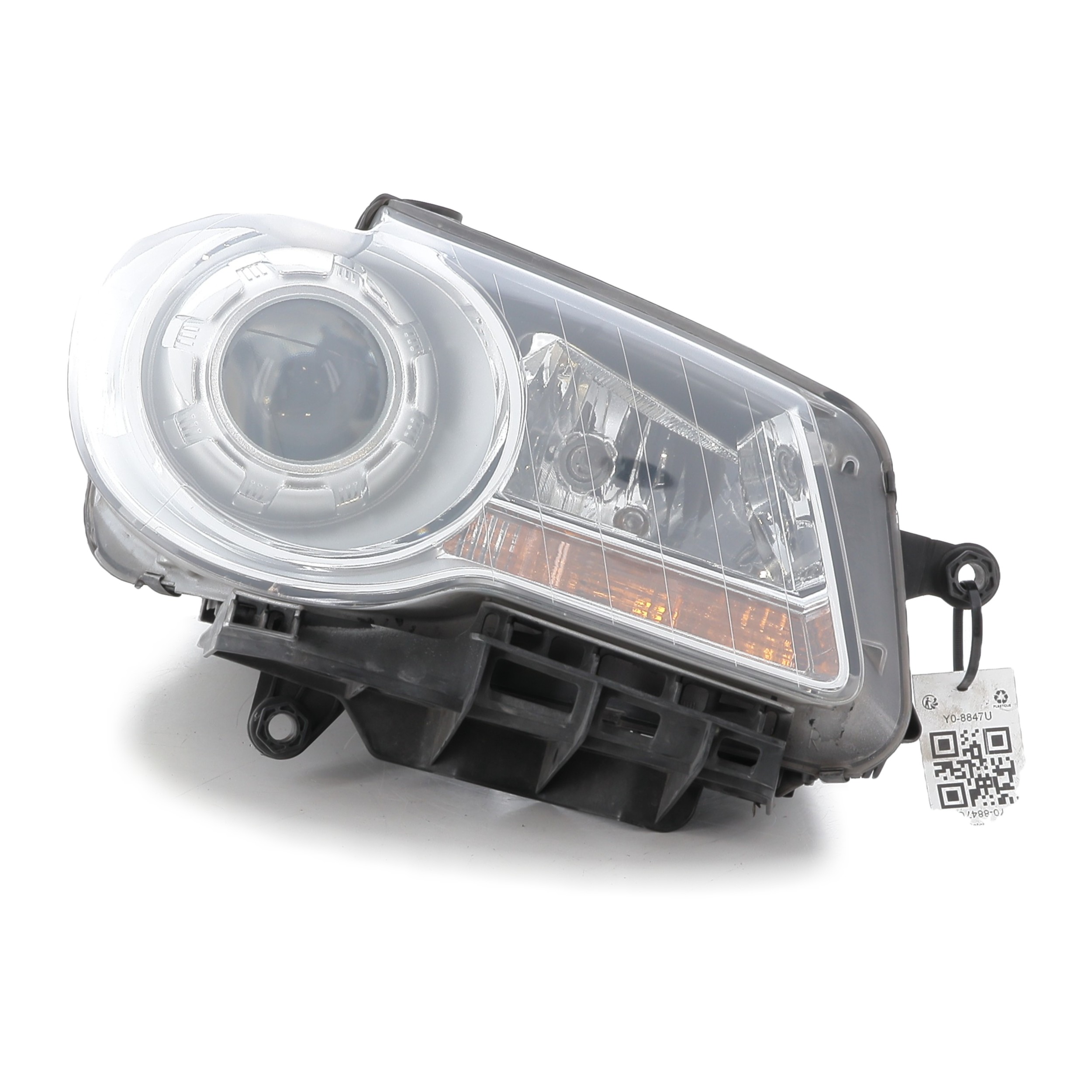 Y0-8847U