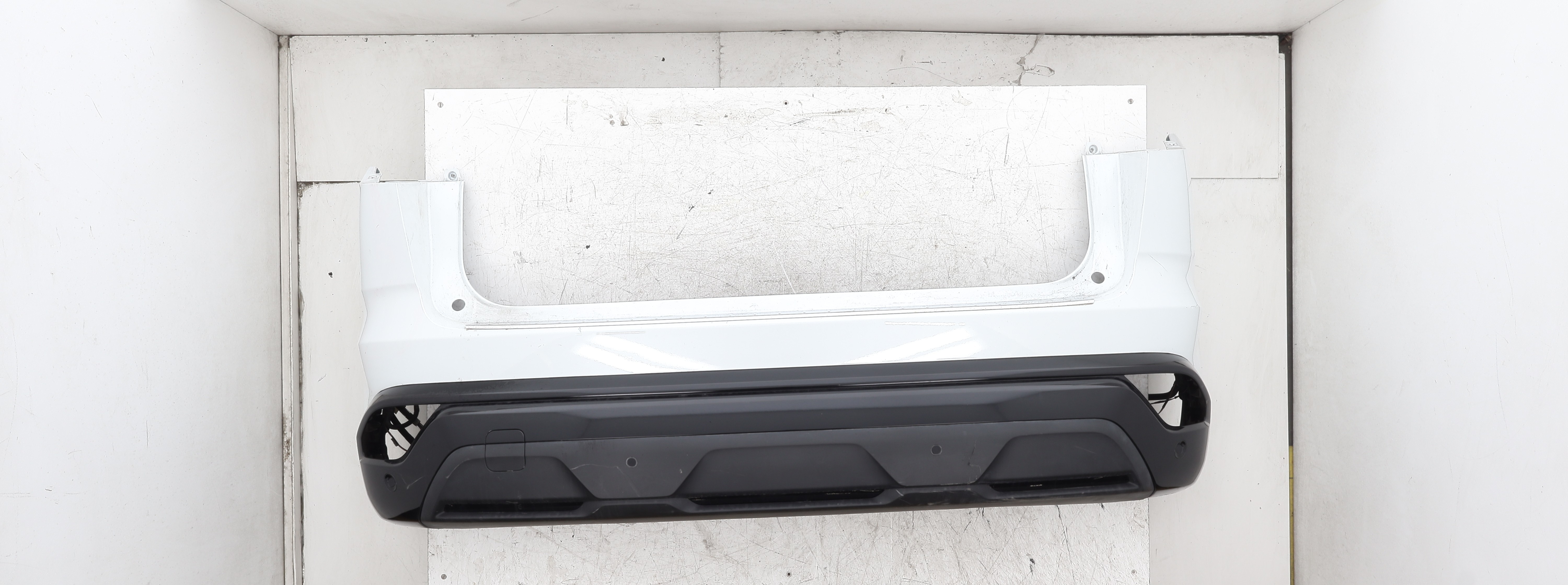 Pare choc arrière RENAULT AUSTRAL 850129093R Y1-0150M Y1-0150M