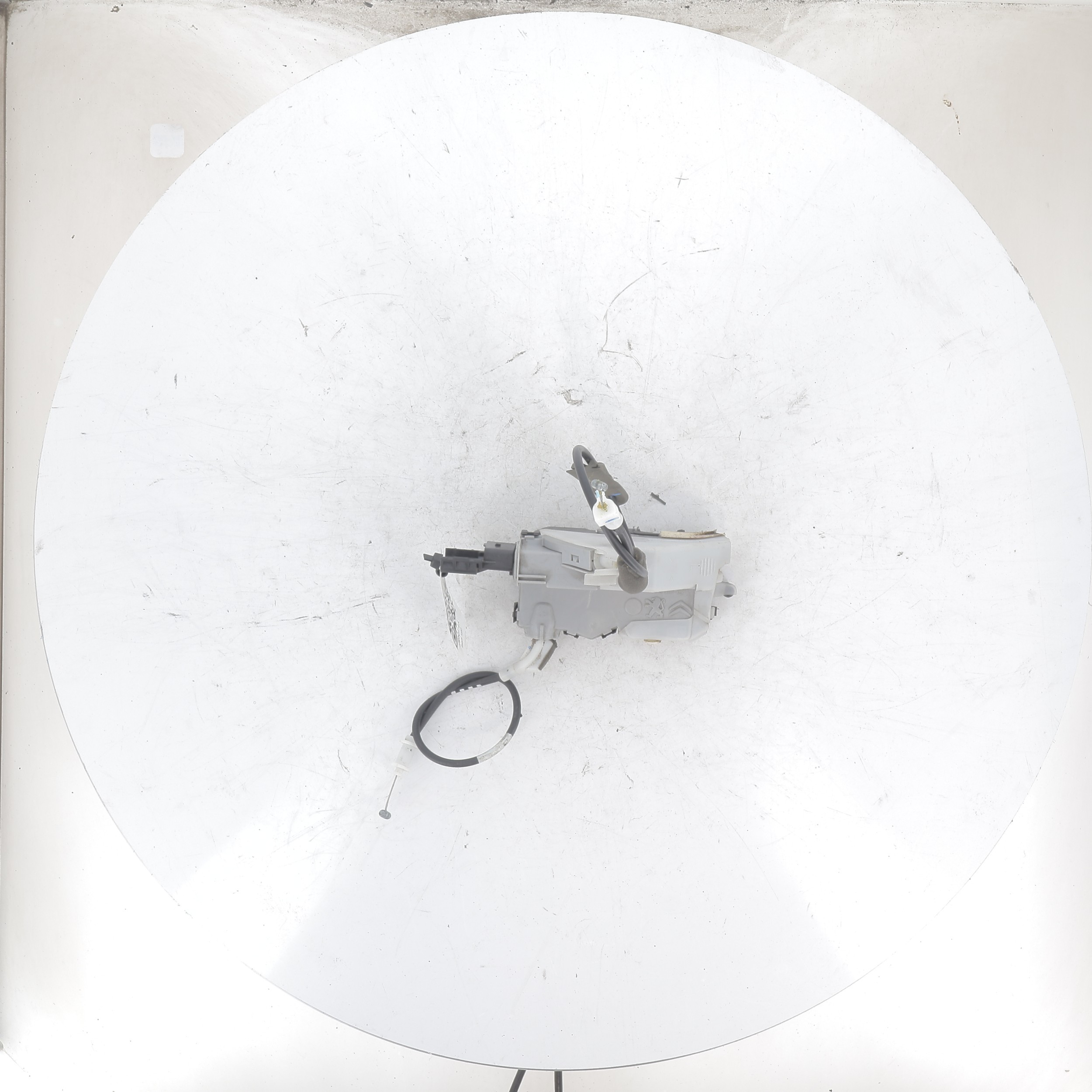 Serrue de porte arriere gauche 9819263280 - PEUGEOT 508 1 PH.1 2.2 HDI - Y1-1048F Y1-1048F