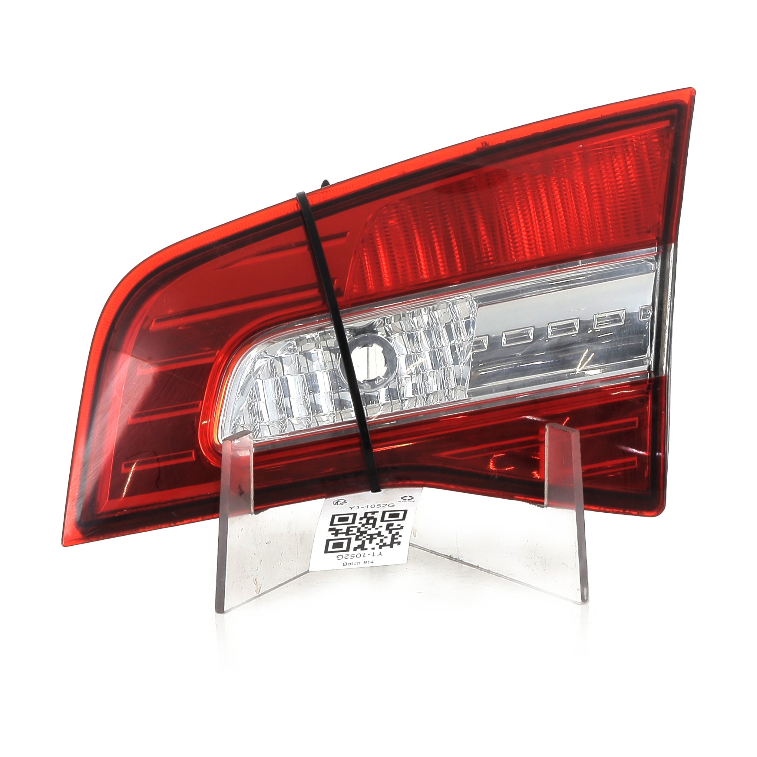 Feu de hayon droit 26550JY05A - RENAULT KOLEOS 1 PH.1 2.0 DCI - Y1-1052G Y1-1052G