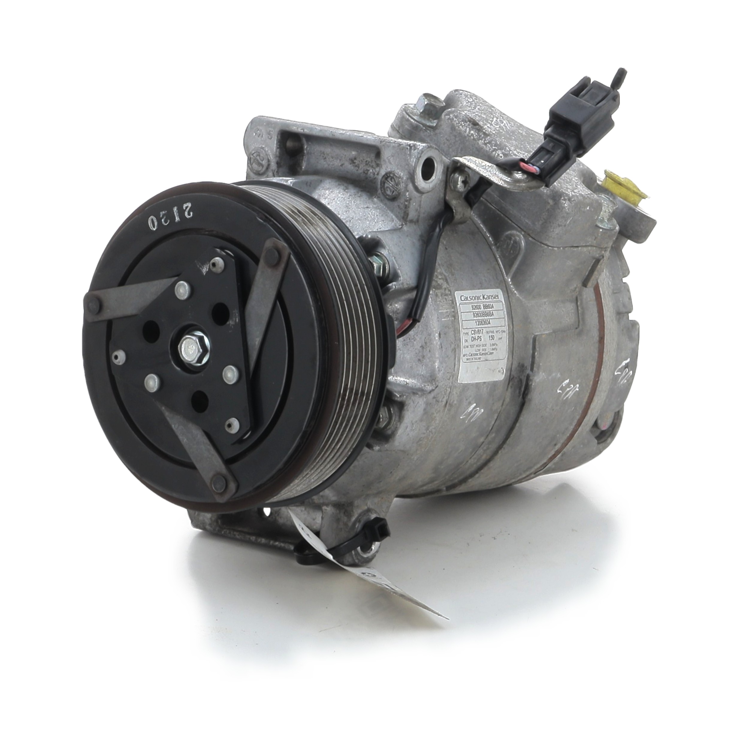 Compresseur de climatisation NISSAN QASHQAI 1 PH.2 1.6 DCI réf. 92610-BB60A- Y1-1557K Y1-1557K