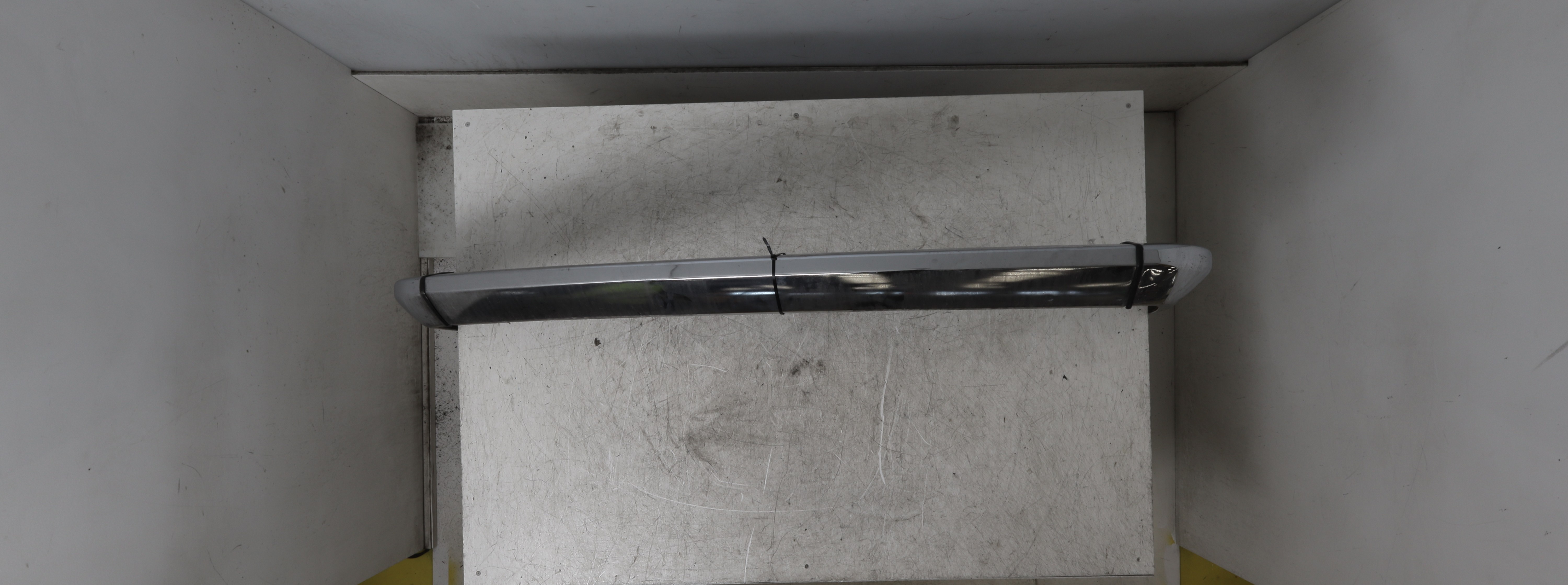 Pare choc arrière TRIUMPH TR6 GPA-26-0046172 Y1-4651U Y1-4651U