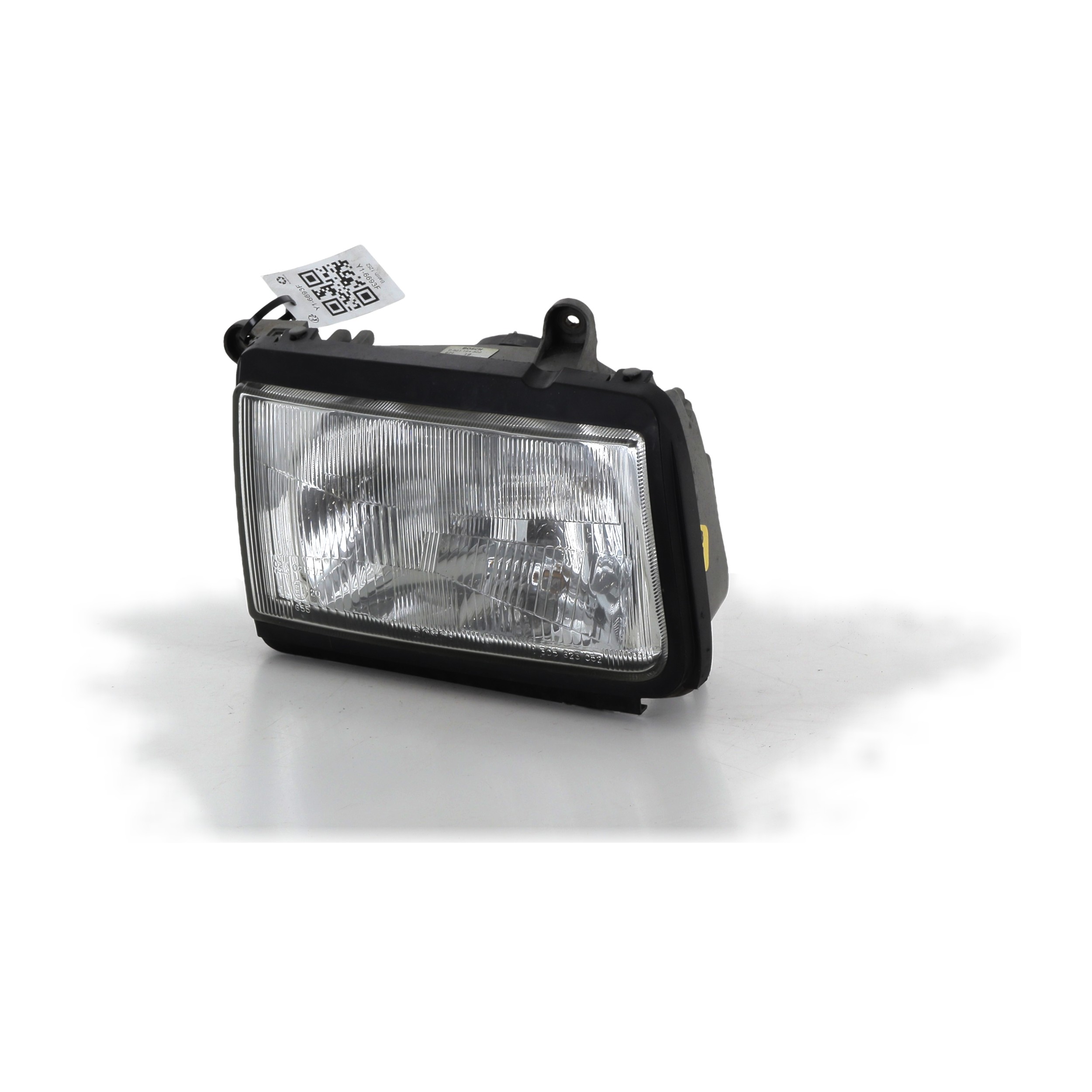 Phare droit réf. 91157026 OPEL FRONTERA PH.3 Y1-6693F Y1-6693F