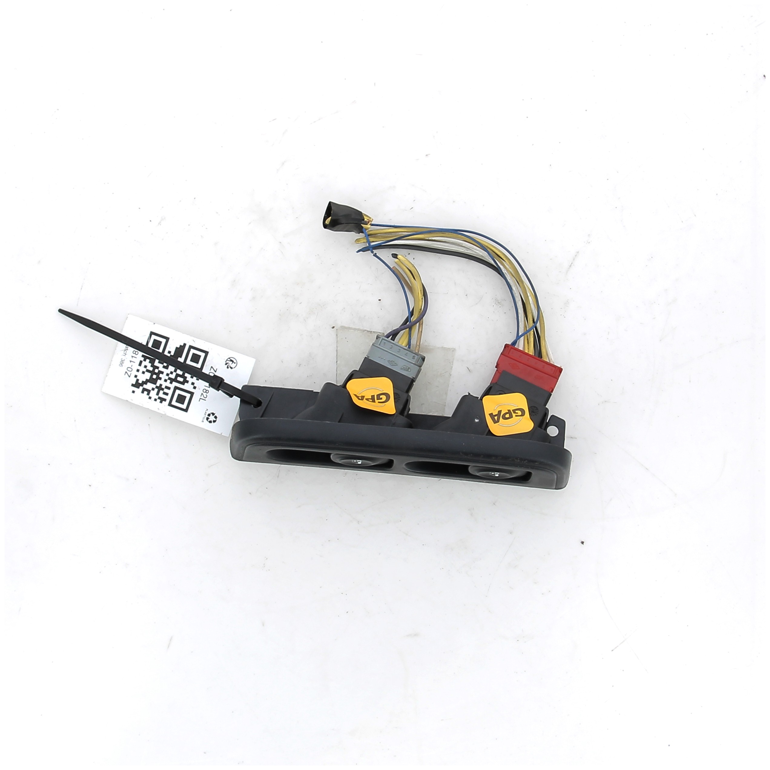 Platine de commande lève-vitre gauche 7700430000 - RENAULT CLIO 2 PH.1 RTE/RXE - Z0-1182L Z0-1182L