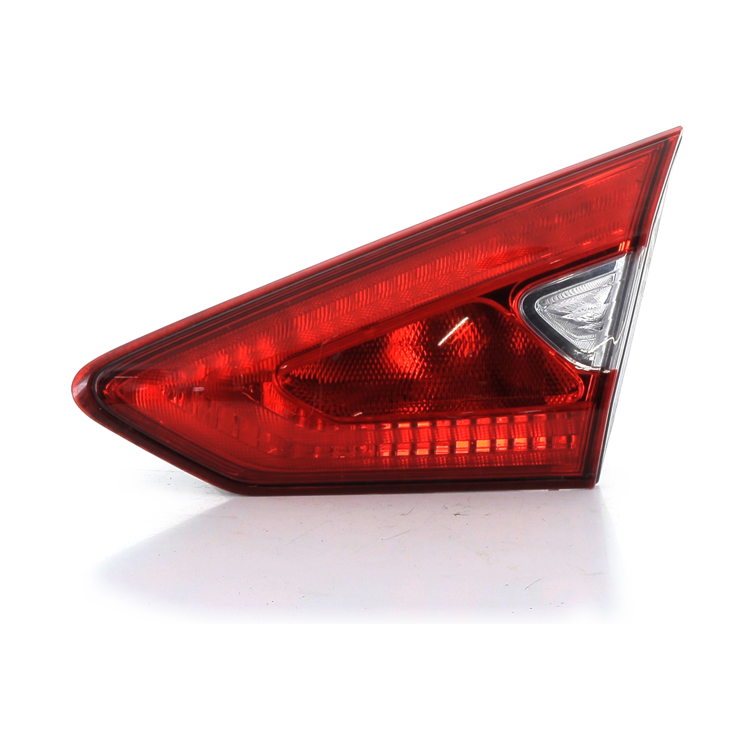 Feu de hayon droit 26550-3ZL5B- - NISSAN PULSAR DIGT 115 - Z1-1685P Z1-1685P