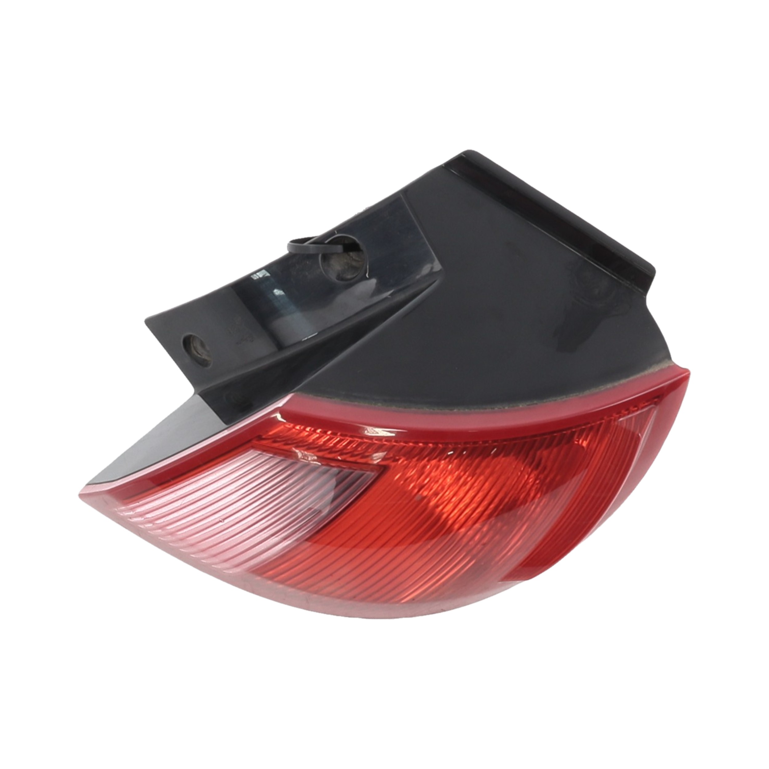 Feu arrière droit MITSUBISHI COLT CZ 6 PH.1 réf. MR957366 Z1-3941L Z1-3941L