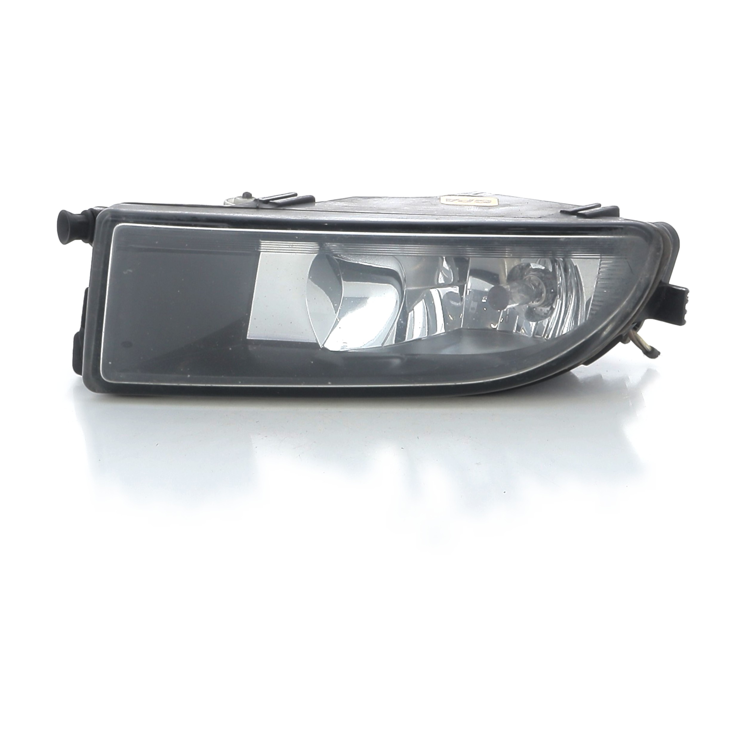 Antibrouillard gauche 5C5941699C - VOLKSWAGEN BEETLE 2 PH.1 1.2 TSI - Z1-4680K Z1-4680K