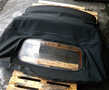 NCY0R1020A   Mazda MX5