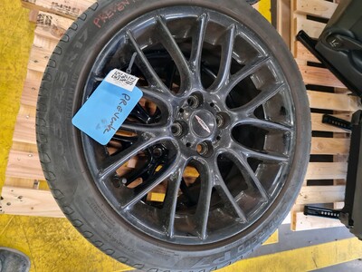 COMPLETE WHEEL SET OF TWO FRONT used - Mini MINI - GPA-25-0039515