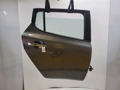 H2A0M5SLAB Nissan LEAF