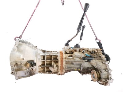 330300K130 Toyota HILUX PICKUP