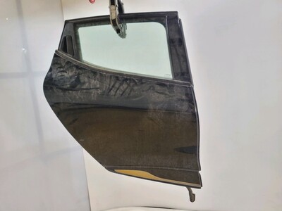 Right rear door