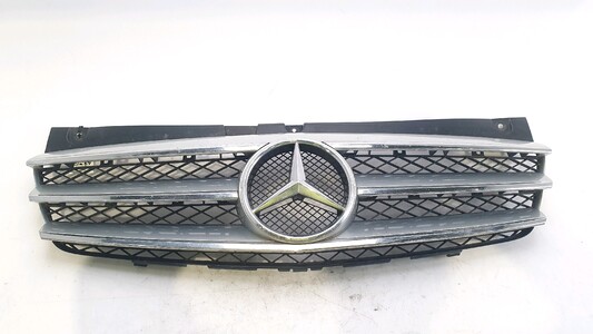 63988000839040 Mercedes VITO COMPACT VIANO