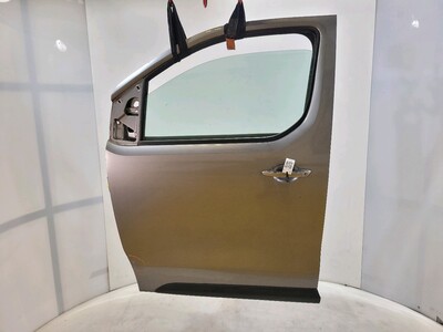 SU001A4542 Toyota PROACE M