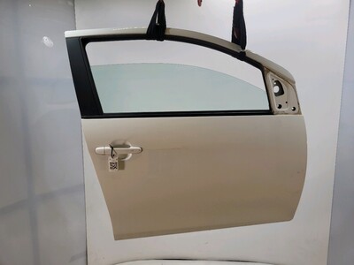 670010H050 Toyota AYGO