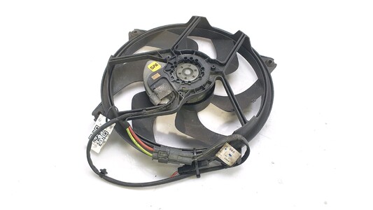 00001253F7 Peugeot 607