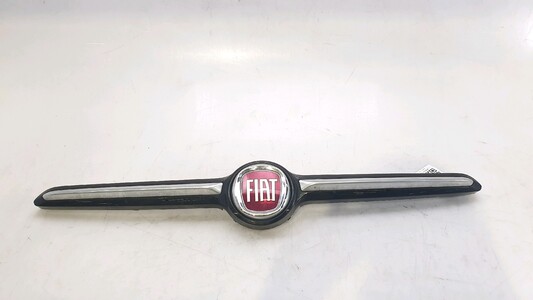 0000735692168 Fiat 500X