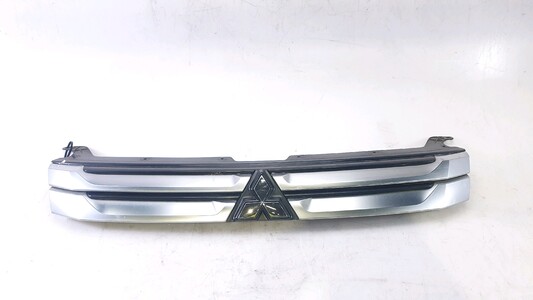 7450A959 Mitsubishi OUTLANDER