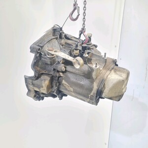 20CB44 Peugeot 205