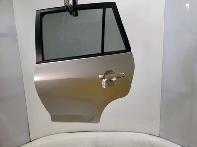 6700442121 Toyota RAV4