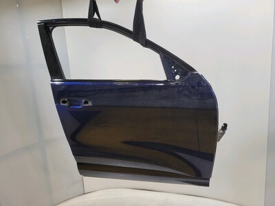 Right front door  used - Audi Q5 - 8MA 831 052