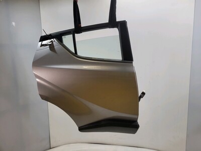 67003F4010 Toyota C-HR