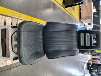 Left front seat used - Peugeot J5 - GPA-26-0046638