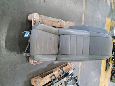 Left front seat used - Jeep WRANGLER - GPA-26-0047493