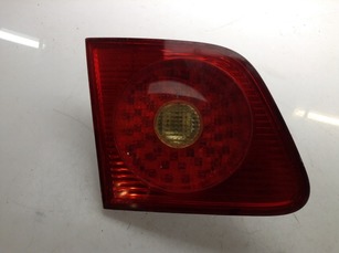 Left hatchback boot light used - Volkswagen PHAETON - 3D0945093A