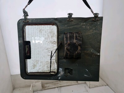 Porte battante arrière occasion - Land Rover DEFENDER - LR075816