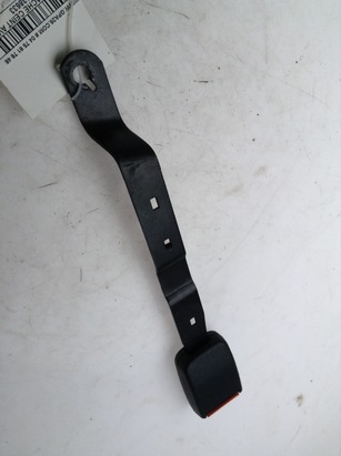 Attache ceinture sécurité avant droit occasion - Volkswagen GOLF - 1H0857756  FCN