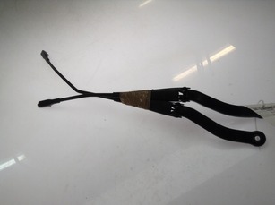 Front wiper arms (x2) used - Opel CORSA - 1270810