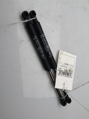 Trunk gas spring (x2) used - Alfa-Romeo 156 - 60651067