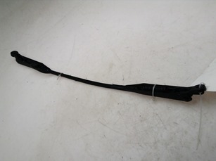 Front wiper arms (x2) used - Opel CORSA - 6272499