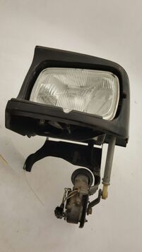 Left headlight used - Toyota MR - GPA-21-0002788