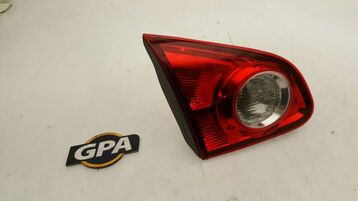 Left hatchback boot light used - Nissan QASHQAI +2 - 26555-JD800-