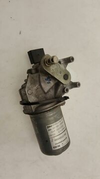 Front wiper motor used - Audi A1 - 8X1955023E